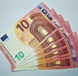 Euro 10 Bills
