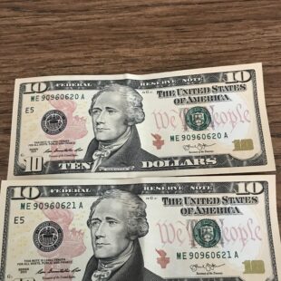 usd 10 bills